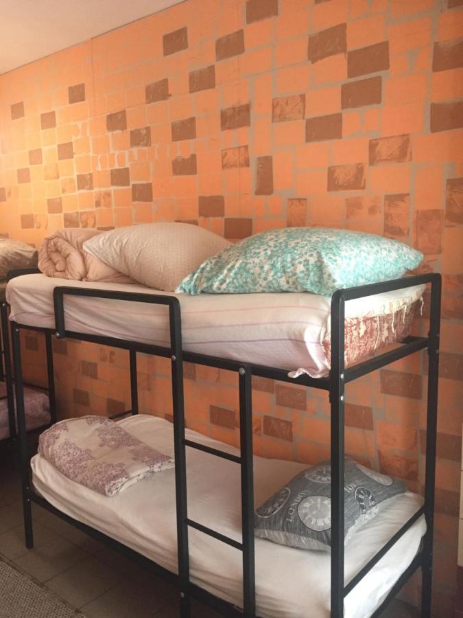 Hostel -Hotel Granat Rivne City Extérieur photo