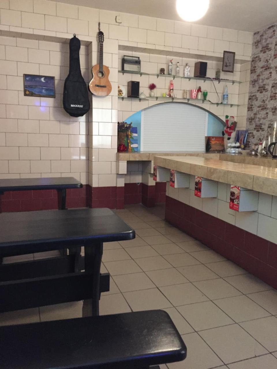 Hostel -Hotel Granat Rivne City Extérieur photo